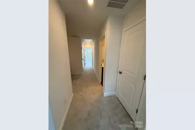 3136 Elaine Avenue, Charlotte, NC 28269 - Photo 8