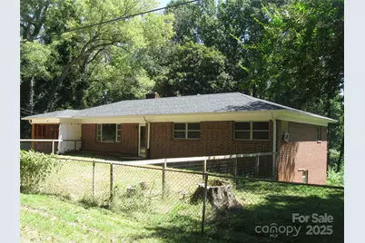 214 Palmer Street, Lenoir, NC 28645 - Photo 1