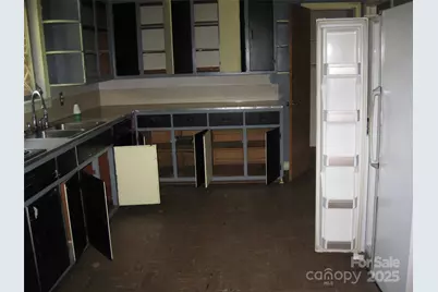 214 Palmer Street, Lenoir, NC 28645 - Photo 4