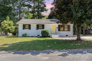 204 Juniper St, Fort Mill, SC 29715 - Photo 1