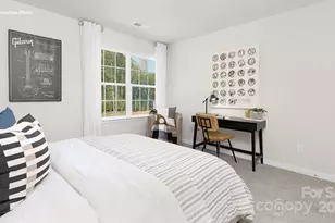 11313 Cardinal Crk Ave, Charlotte, NC 28215 - Photo 18