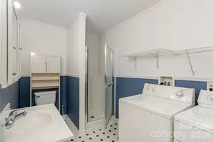 22 Madrid Ln, Hendersonville, NC 28792 - Photo 12