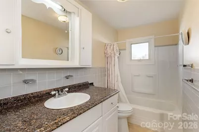 22 Madrid Lane, Hendersonville, NC 28792 - Photo 10