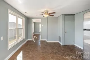 22 Madrid Ln, Hendersonville, NC 28792 - Photo 20