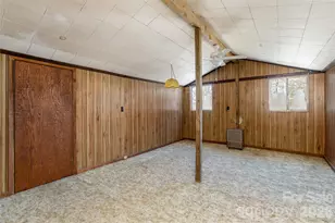 22 Madrid Ln, Hendersonville, NC 28792 - Photo 14