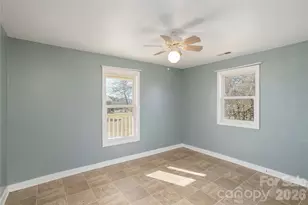 22 Madrid Ln, Hendersonville, NC 28792 - Photo 20