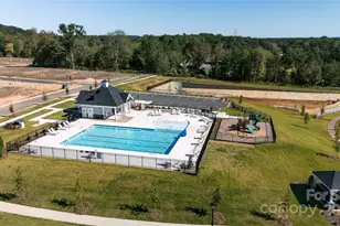 11321 Cardinal Crk Ave, Charlotte, NC 28215 - Photo 34