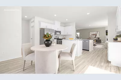 11321 Cardinal Creek Avenue, Charlotte, NC 28215 - Photo 10