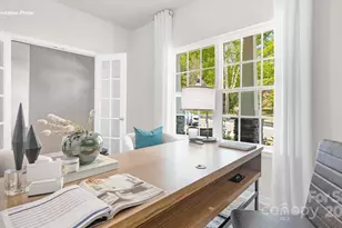 11321 Cardinal Crk Ave, Charlotte, NC 28215 - Photo 4