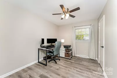 743 Pineborough Road, Charlotte, NC 28212 - Photo 12