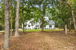 207 Windsor Greene Dr, Monroe, NC 28110 - Photo 4