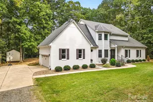 207 Windsor Greene Dr, Monroe, NC 28110 - Photo 2