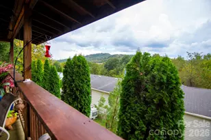304 Golden Aster Rd, Swannanoa, NC 28778 - Photo 6