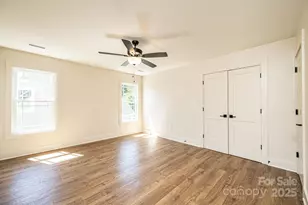 2115 6th St NW, Hickory, NC 28601 - Photo 40