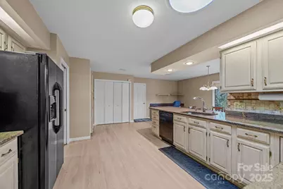 68 Stony Ridge, Asheville, NC 28804 - Photo 8