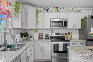 345 Knox Farm Rd, Statesville, NC 28677 - Photo 14