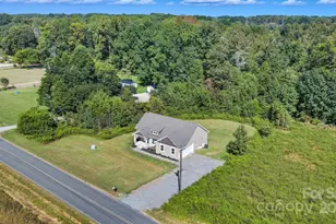 345 Knox Farm Rd, Statesville, NC 28677 - Photo 4