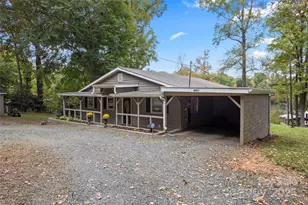 3733 Fox Valley Rd, Charlotte, NC 28278 - Photo 32