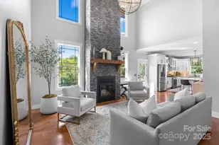 27 Ridge Glen Ln, Leicester, NC 28748 - Photo 10