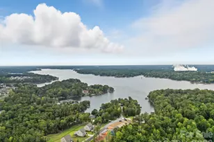 16617 Cozy Cove Rd, Charlotte, NC 28278 - Photo 4