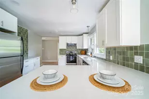 300 Pisgah View Rd, Asheville, NC 28806 - Photo 10