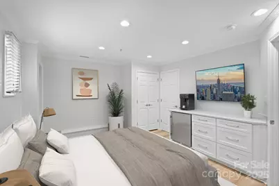 321 W 7th Street, Charlotte, NC 28202 - Photo 40