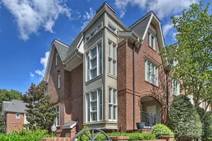 321 W 7th St, Charlotte, NC 28202 - Photo 2