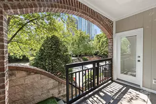 321 W 7th St, Charlotte, NC 28202 - Photo 20