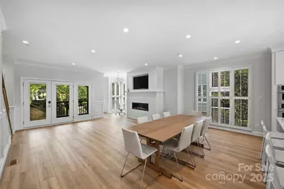 321 W 7th Street, Charlotte, NC 28202 - Photo 14