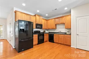 5678 Stafford Rd, Charlotte, NC 28215 - Photo 10