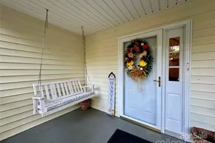 1003 Edinburg Ct, Lenoir, NC 28645 - Photo 10