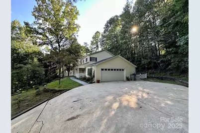 1003 Edinburg Court, Lenoir, NC 28645 - Photo 4