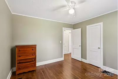 626 E 4th Avenue, Gastonia, NC 28054 - Photo 24
