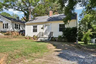 626 E 4th Ave, Gastonia, NC 28054 - Photo 6