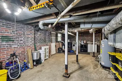 626 E 4th Avenue, Gastonia, NC 28054 - Photo 32