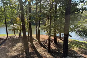 1437 Westmoreland Dr, Lancaster, SC 29720 - Photo 4