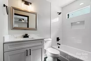 1715 Washington Ave, Charlotte, NC 28216 - Photo 24