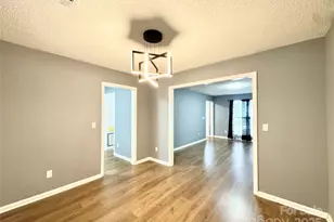 1634 Pamela Lorraine Dr, Charlotte, NC 28213 - Photo 8