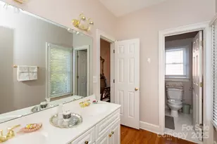 8731 Oakthorpe Dr, Charlotte, NC 28277 - Photo 30