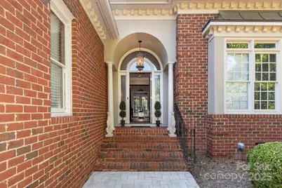 8731 Oakthorpe Drive, Charlotte, NC 28277 - Photo 4