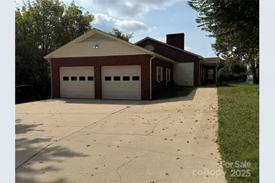 3532 16th Street NE #1, Hickory, NC 28601 - Photo 2