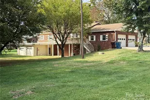 3532 16th St NE, Hickory, NC 28601 - Photo 4