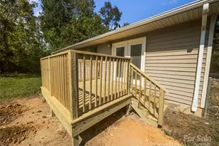 215 J Robinson Pkwy, Kings Mountain, NC 28086 - Photo 18