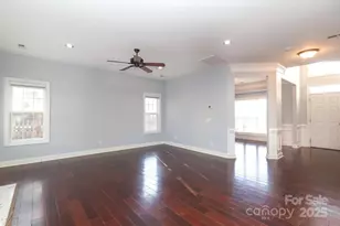 10513 Orchid Hill Ln, Charlotte, NC 28277 - Photo 4