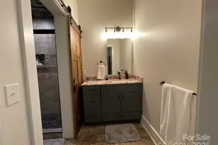 700 Bear Cliff Dr, Nebo, NC 28761 - Photo 30