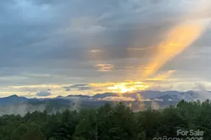 700 Bear Cliff Dr, Nebo, NC 28761 - Photo 46