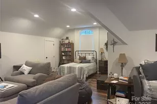 700 Bear Cliff Dr, Nebo, NC 28761 - Photo 38