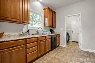 1620 McFarland Dr, Shelby, NC 28152 - Photo 8