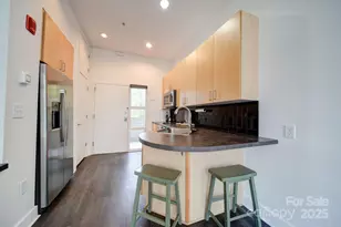 514 W 10th St, Charlotte, NC 28202 - Photo 6