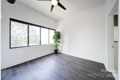 514 W 10th Street #304, Charlotte, NC 28202 - Photo 12